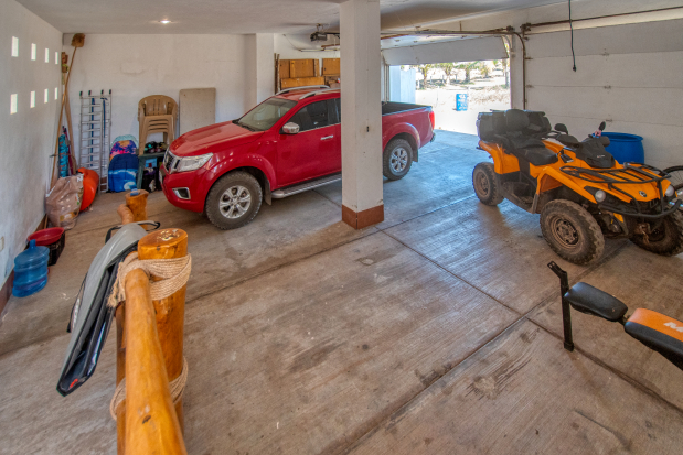 La Manzanilla Realty